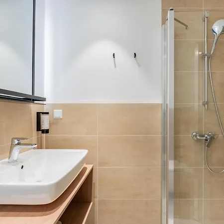 Nena Adlershof 3* Берлин