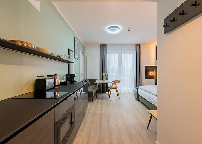 Aparthotel Nena Adlershof 3*