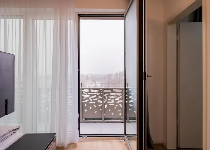 Nena Adlershof Aparthotel 3*