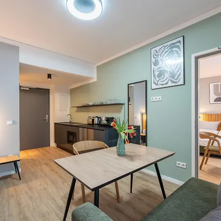 Aparthotel Nena Adlershof