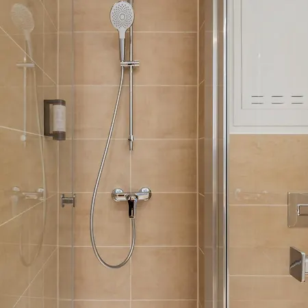 Nena Adlershof Apartmanhotel Berlin