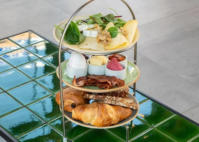 Nena Adlershof Aparthotel 3*