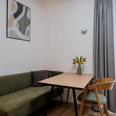 מלון דירות Nena Adlershof