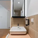 Nena Adlershof 3*
